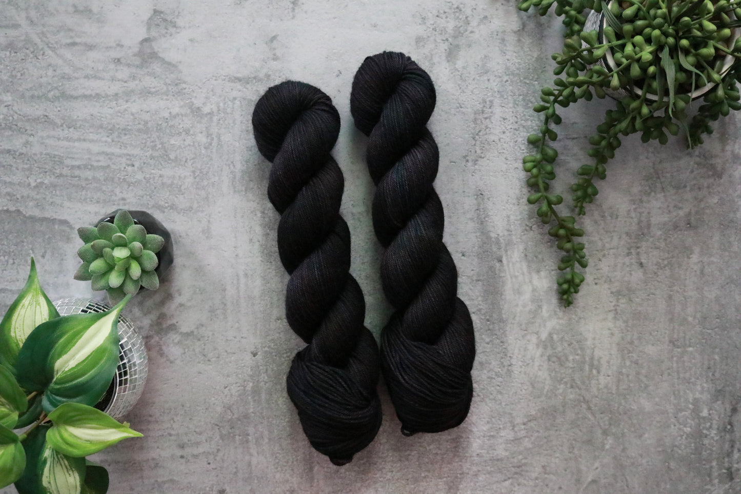 Doom & Gloom - Hemlock DK