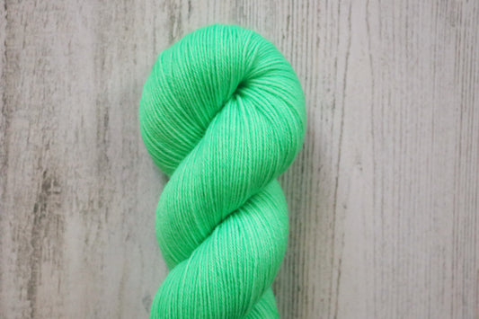 Brilliant Lime - Aspen Fingering