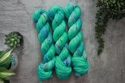 Shore Break - Hemlock DK